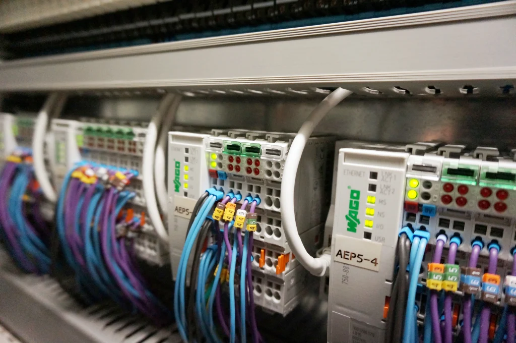 زبان_های برنامه نویسی PLC